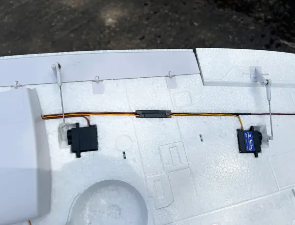 Xfly Supermarine Spitfire Mkix Bare Foam 1200mm Without Tx/Rx/Bat