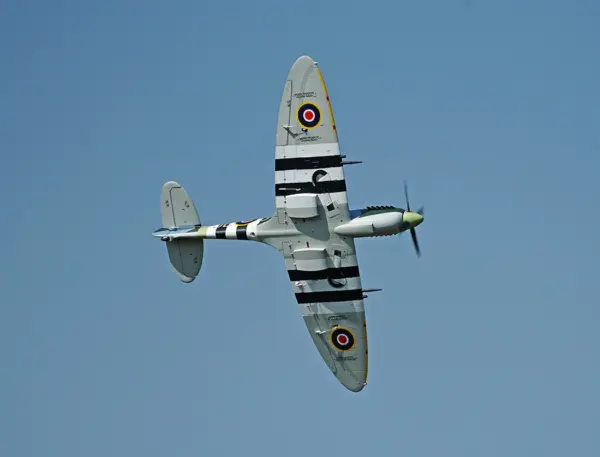 Xfly Supermarine Spitfire Mkix Green 1200mm Without Tx/Rx/Batt