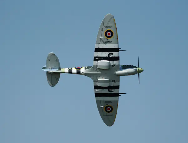 Xfly Supermarine Spitfire Mkix Green 1200mm Without Tx/Rx/Batt