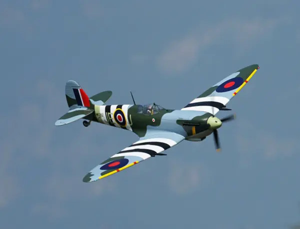Xfly Supermarine Spitfire Mkix Green 1200mm Without Tx/Rx/Batt