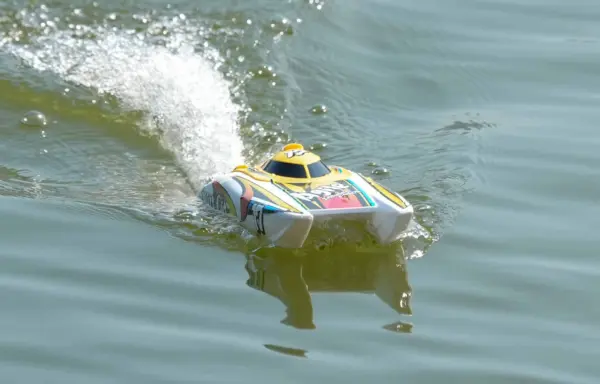 Joysway Smart Cat Electric Abs 420mm Brushed 2.4g RTR Boat