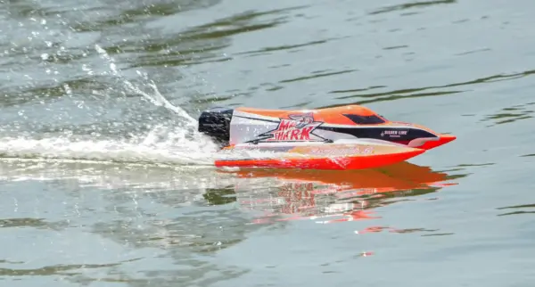 Joysway Mad Shark V2 F1 Brushless Electric Abs 443mm 2.4g Artr Boat