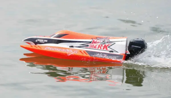 Joysway Mad Shark V2 F1 Brushless Electric Abs 443mm 2.4g Artr Boat