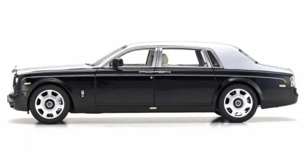 Kyosho 1:18 Rolls-Royce Phantom EWB 2012 Black Silver