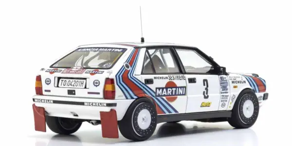 Kyosho 1:18 Lancia Delta HF 4WD Rally Monte Carlo 1988 Martini Nr.3