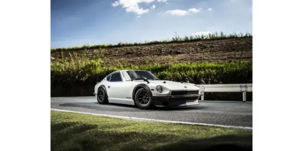 Kyosho Fazer Fz02 Datsun 240z 1971 Tuned Ver. White 1:10 Readyset