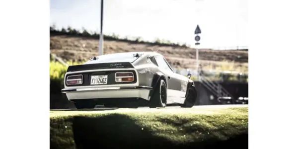 Kyosho Fazer Fz02 Datsun 240z 1971 Tuned Ver. White 1:10 Readyset