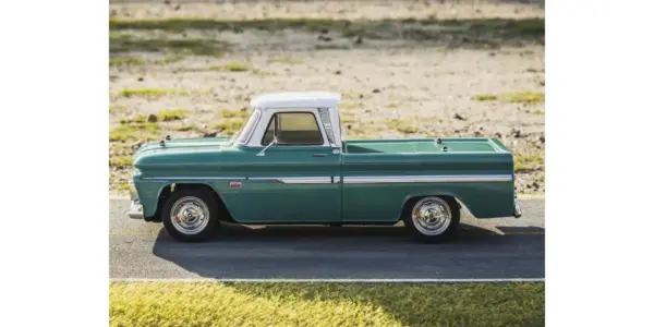 Kyosho Fazer Fz02 (L) Chevy C10 Fleetside Pickup 1966 1:10 Readyset