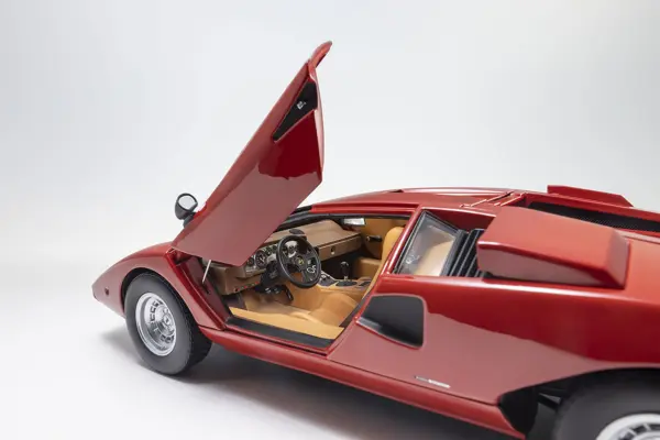 Kyosho 1:18 Lamborghini Countach LP400 1974