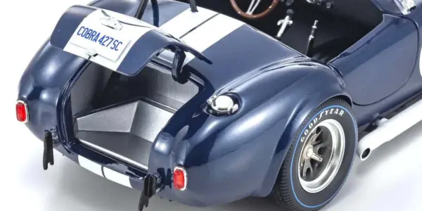 Kyosho 1:18 Shelby Cobra 427 S/C Spider 1962 Dark Blue-White
