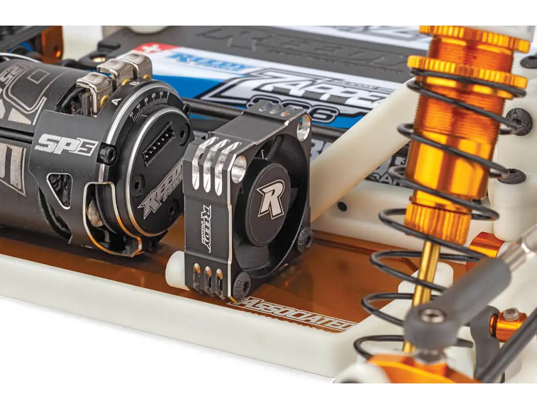 Team Associated B84d Classic Kit – view 5