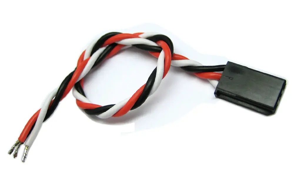 Etronix 15cm 22awg Futaba Twisted Servo Wire – view 2