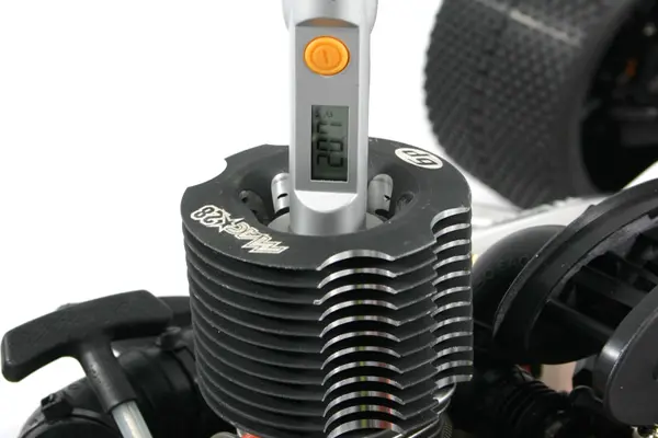 Fastrax Temp Gun With Screwdriver, Rubber Cap and Carry Tin