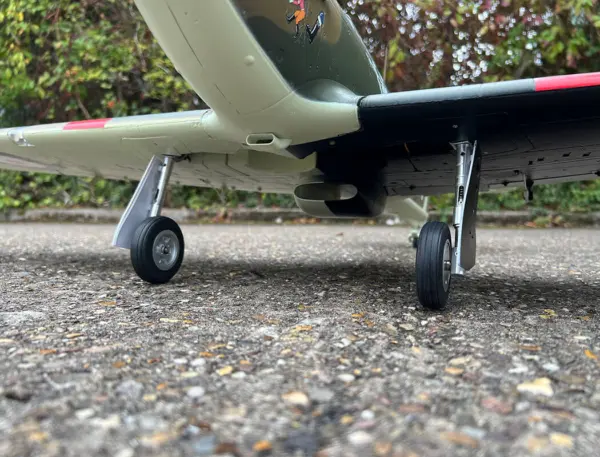 Xfly Hawker Hurricane Mk1 Brown/Green 1200mm PNP