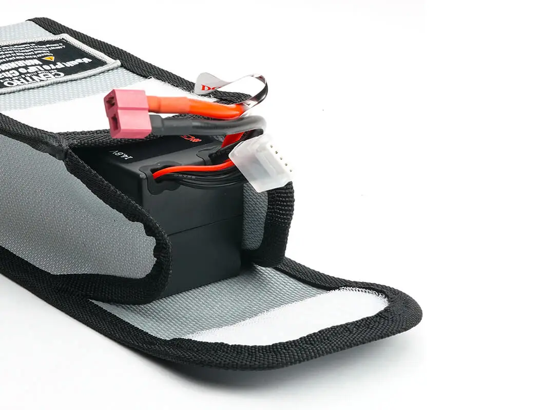 Centro Chargesafe Lipo Bag 14cm X 9.5CM X 5.5CM – view 4