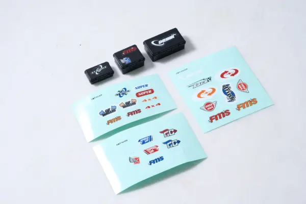 FMS 1:18 Luggage Box Set (Black) – view 3