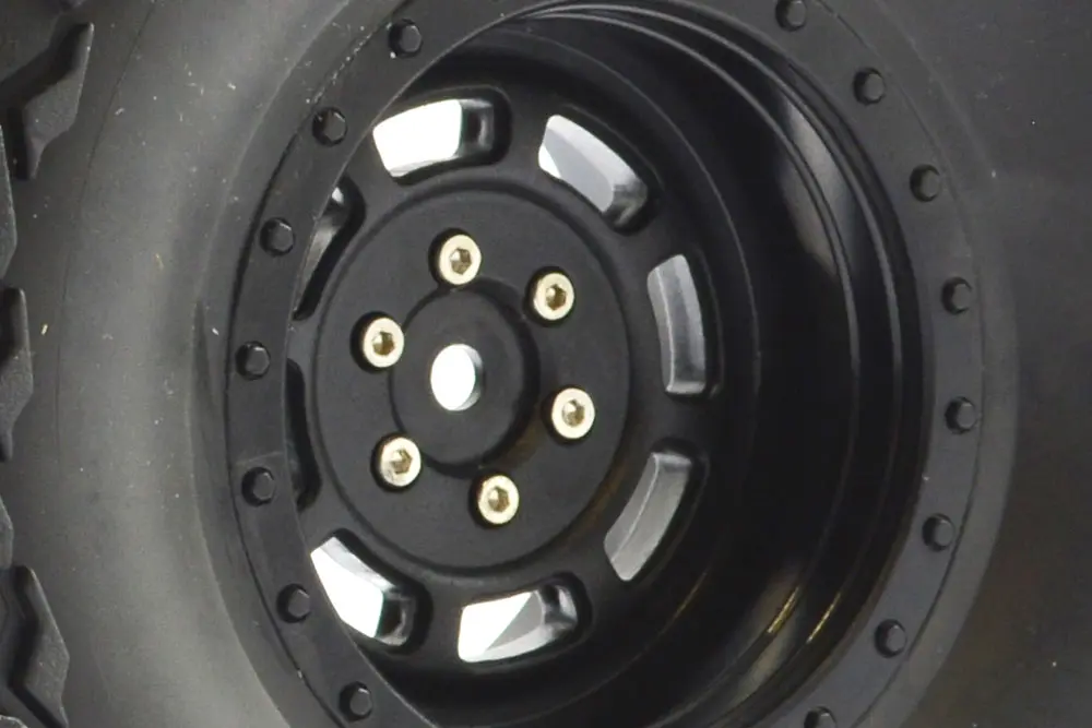 FTX Mauler 2.2" All Terrain Tyres Pre-Glued on Black Wheels (2) – view 5