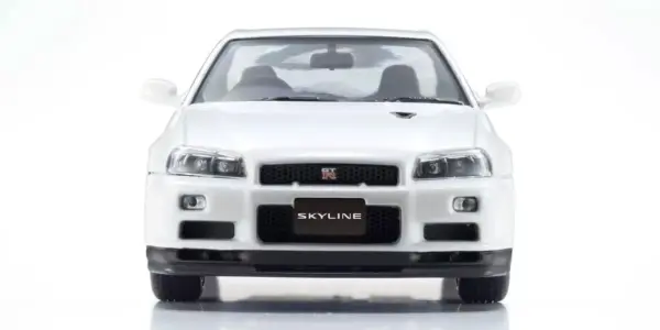 Kyosho 1:43 Nissan Skyline R34 Gt-R v-Spec Ii White Pearl