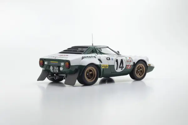 Kyosho 1:18 Lancia Stratos Hf s.munari Winner Monte Carlo 1975 nr.14