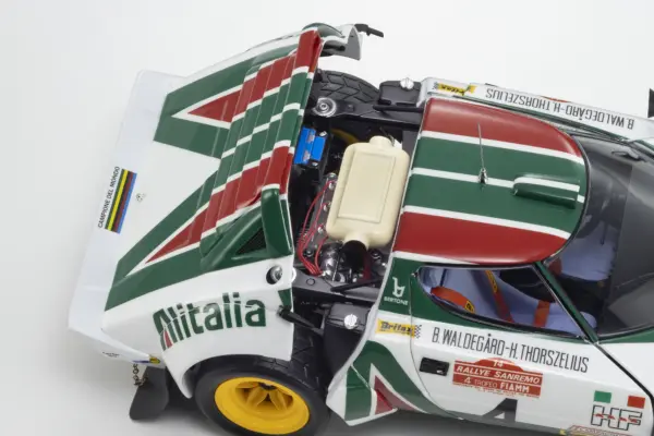 Kyosho 1:18 Lancia Stratos Hf b.waldegard Winner San Remo 1976 nr.4