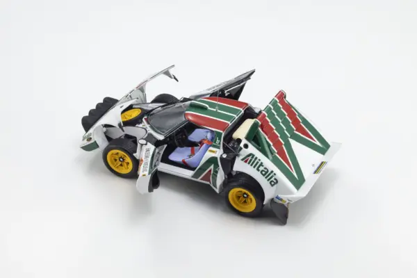 Kyosho 1:18 Lancia Stratos Hf b.waldegard Winner San Remo 1976 nr.4
