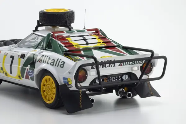 Kyosho 1:18 Lancia Stratos Hf s.munari 3rd Safari Rally 1977 nr.7