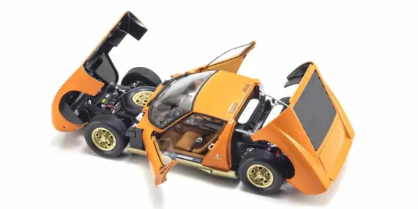 Kyosho 1:18 Lamborghini Miura P400 1968 Orange-Gold