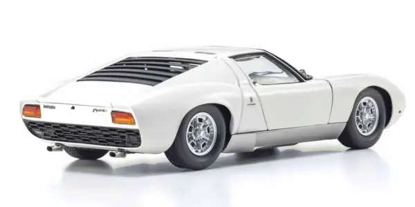 Kyosho 1:18 Lamborghini Miura P400 1968 White-Silver