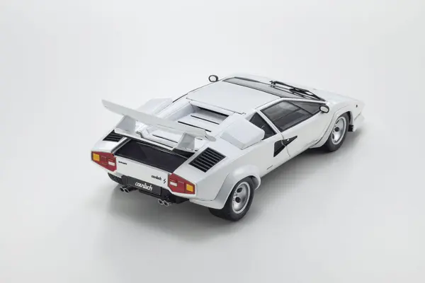 Kyosho 1:18 Lamborghini Countach Lp400 S White