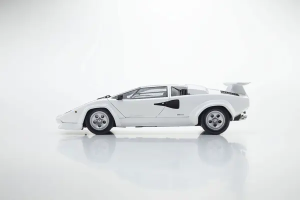 Kyosho 1:18 Lamborghini Countach Lp400 S White