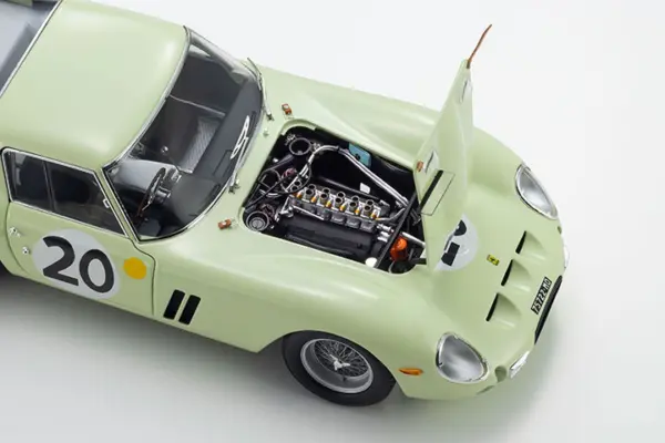 Kyosho 1:18 Ferrari 250 Gto Le Mans 24h DNF 1962 nr.20