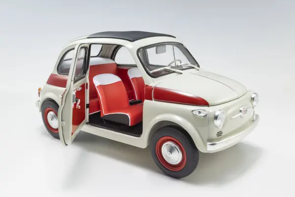 Kyosho 1:18 Fiat Nuova 500 Sport Light Gray/Red Line