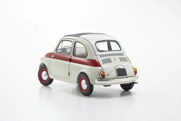Kyosho 1:18 Fiat Nuova 500 Sport Light Gray/Red Line