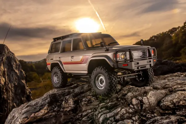 Kyosho Kc10 Toyota Land Cruiser 60 Crawler 4wd 1:10 Readyset