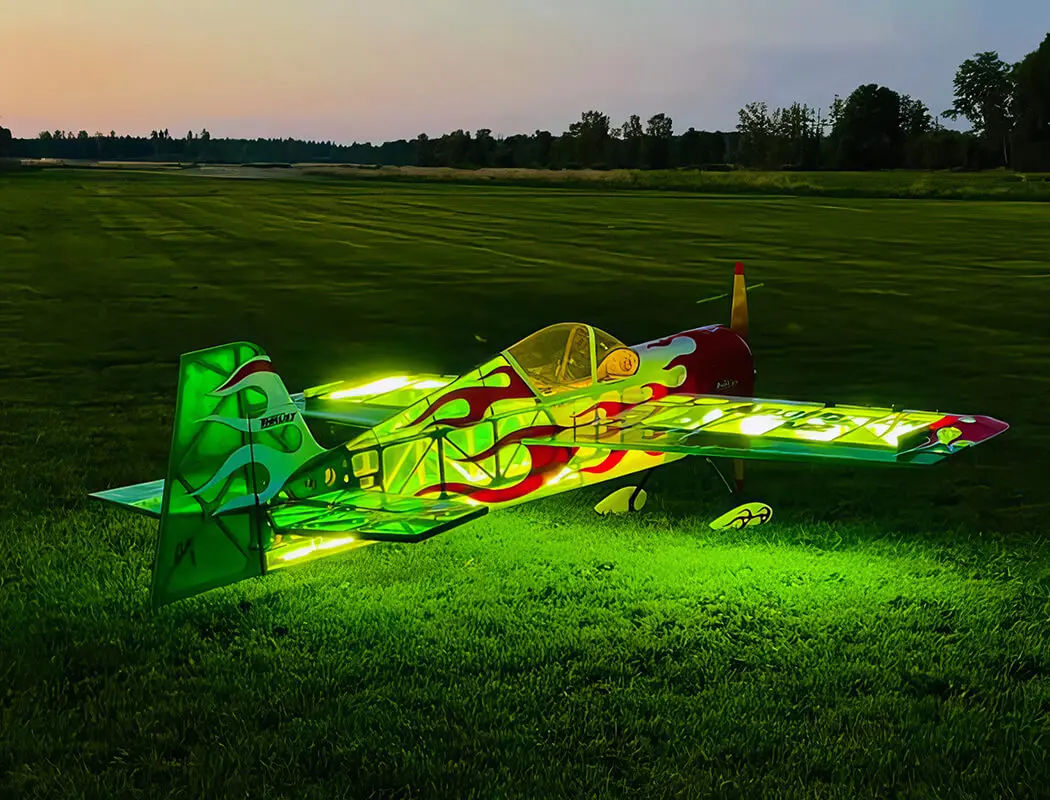 Precision Aerobatics Addiction X Led V3 - Translucent Green – view 4