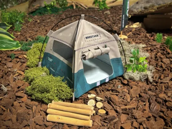 1:10 Igloo Tent Replica