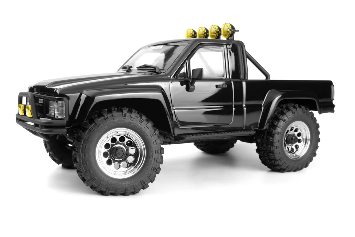HPI Racing Venture18 Flux 1985 Toyota Hilux SR5 - Black (T) – RC Crawler – view 4