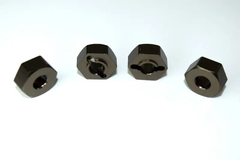 Aluminum wheel hex hub (4) RTR/BL – RC Car