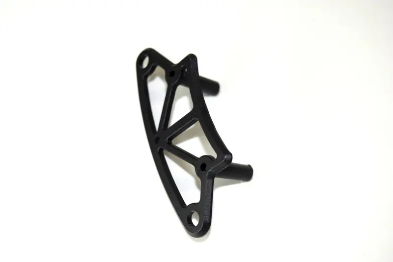Front bumper plate top