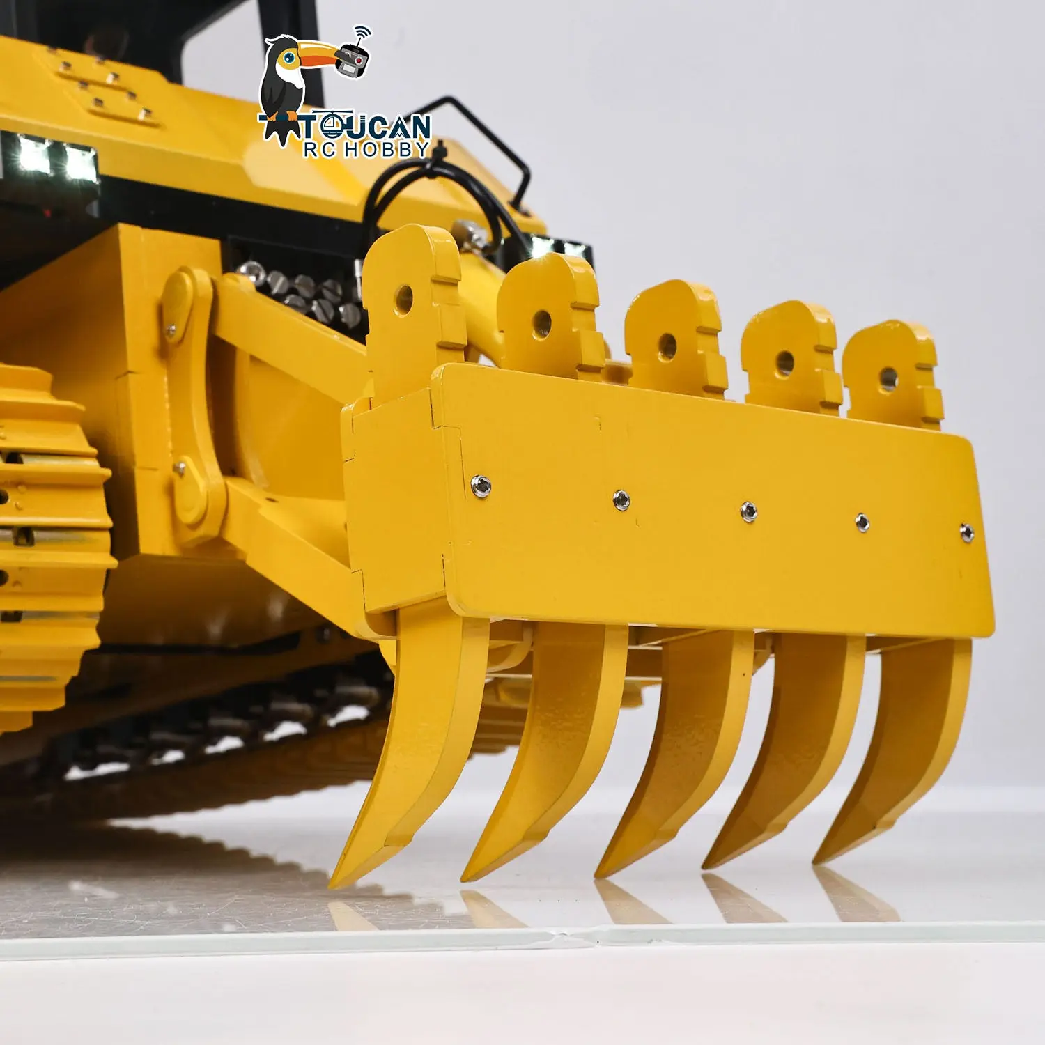 D155AX Metal 1/12 RC Hydraulic Bulldozer RTR Heavy Dozer Model 7 Way Valve 1.0L Oil Pump 5 Plows Radio Master TX15 Radio Battery