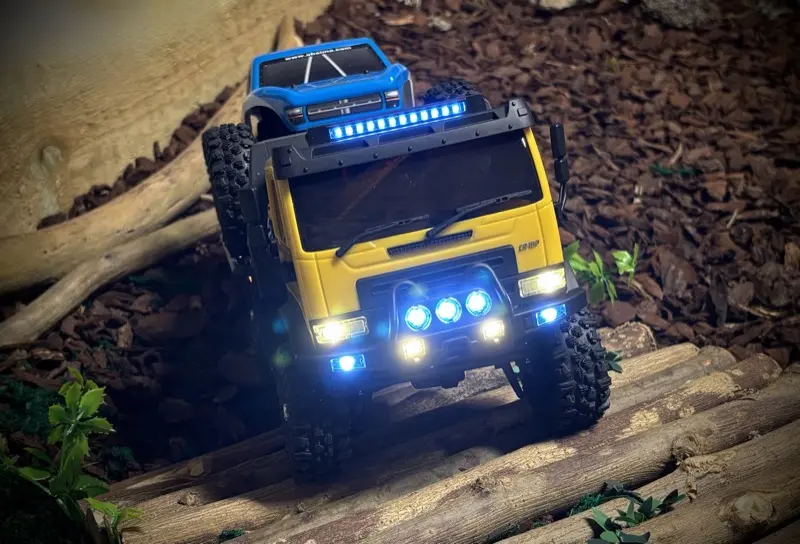 1:18 CR-18P "Tow Truck ARKTOS 6x6" yellow RTR