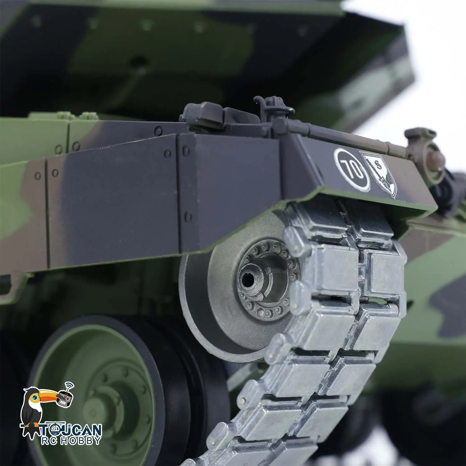 Heng Long Latest Edition 1/16 TK7.0 Upgraded Metal German Leopard2A6 RTR RC Tank 3889 Military Vehicle Shooting BBs Battery