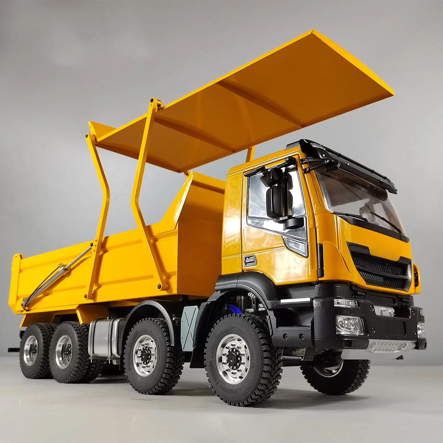1/14 Hydraulic RC Tipper Truck with Flip-over Cover 8x4 Metal Dump Car Models