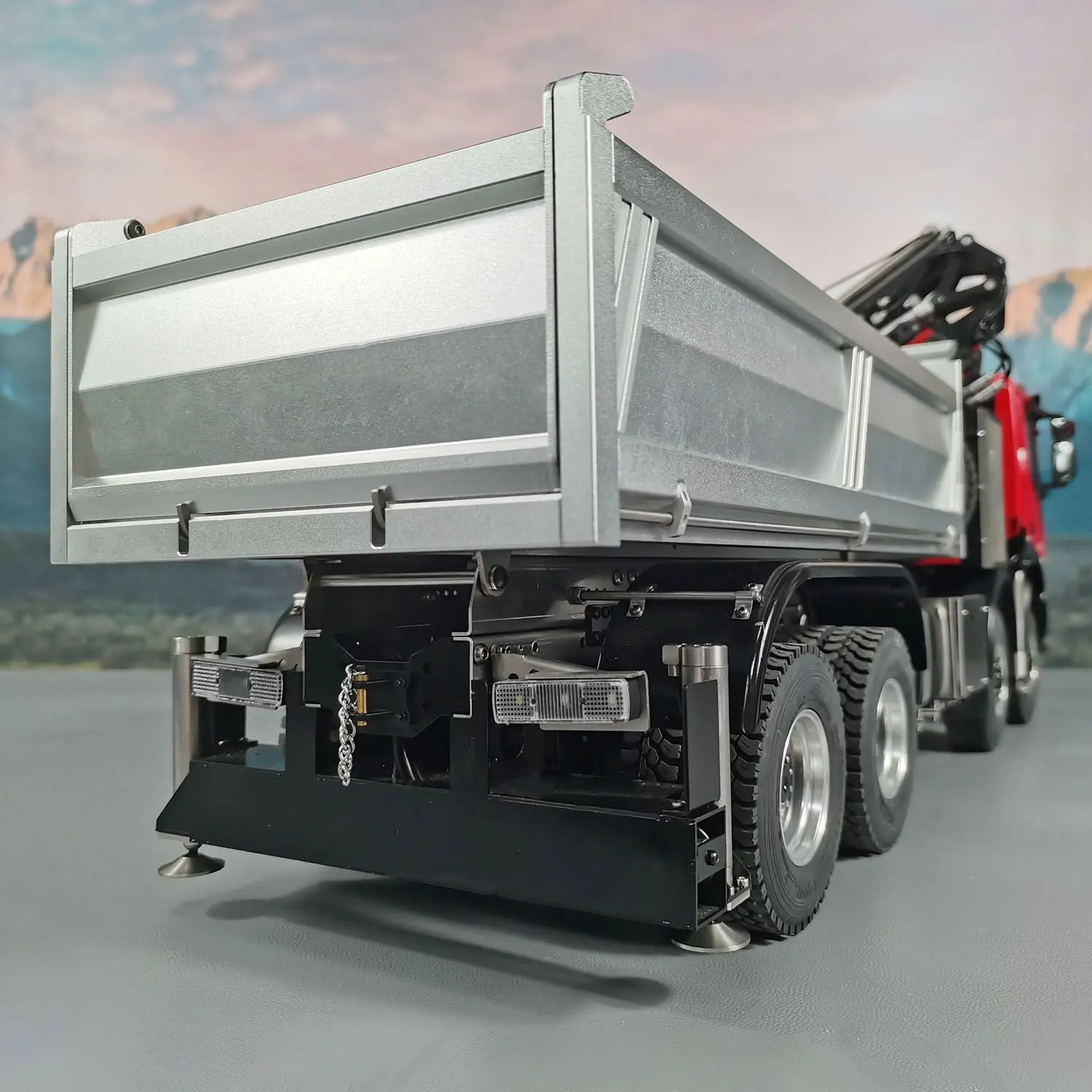 1/14 8x8 Metal RC Hydraulic Crane Dump Car PL18EV Radio Control Tipper Truck Emulated DIY Model Toy Vehicle Painted Assembled
