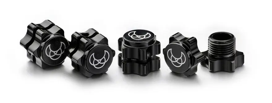 Wheel Hub Set 17mm Black (4)