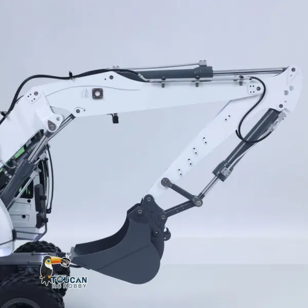 1/14 Remote Control Hydraulic Wheeled Excavator 7-ways Valve RC Digger 2WD/4WD Engineering Vehicle RTR Axle Lock PL18EV Lite