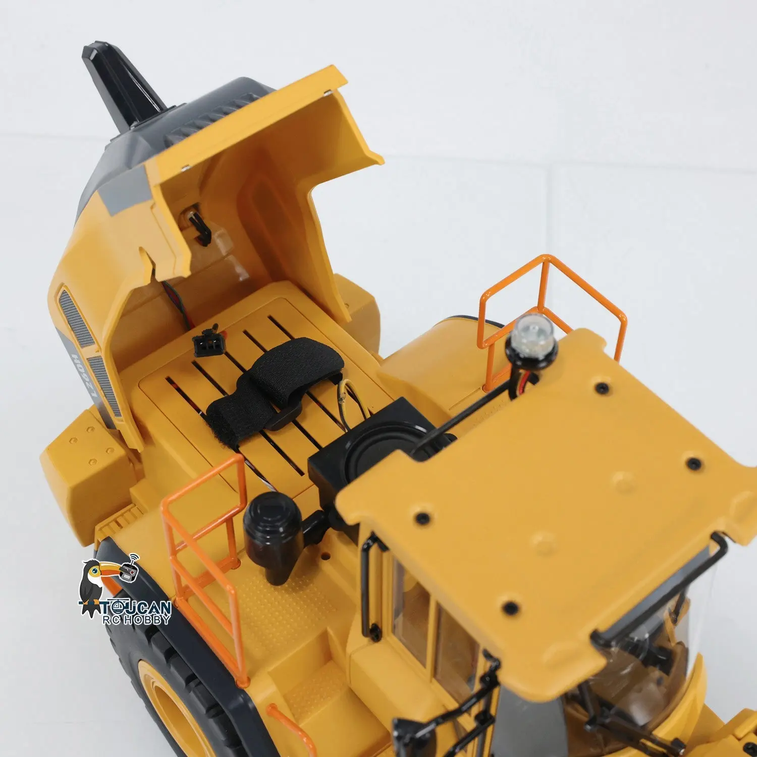 Double Eagle Metal 1/16 L260H E592 RC Loader Remote Control Electric Lifting Construction Vehicle Model Toy Light Sound ESC Motor Servo Battery