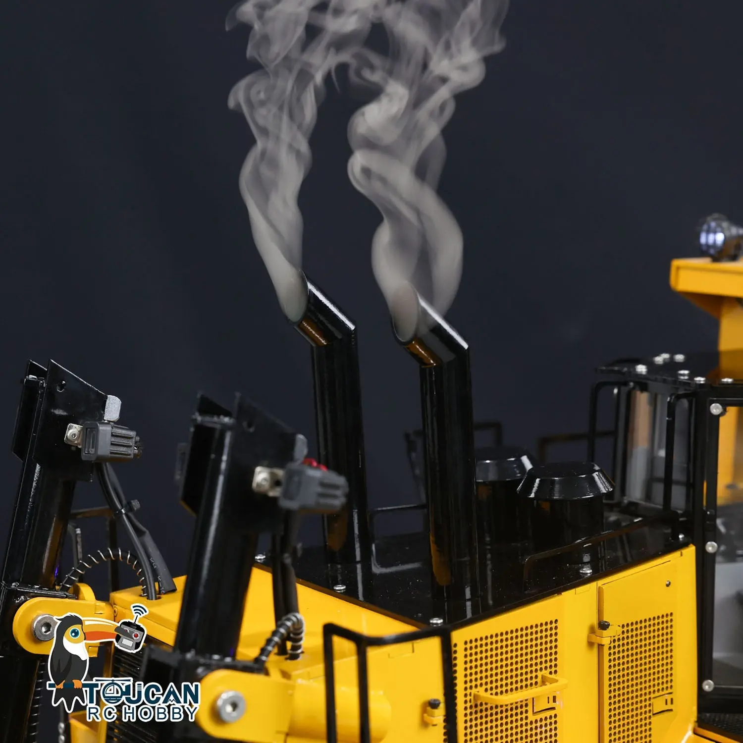1/14 D11T 3-Plow RC Hydraulic Heavy-duty Bulldozer Remote Control Dozers PL18EV Sound Light Smoke Assembled and Painted