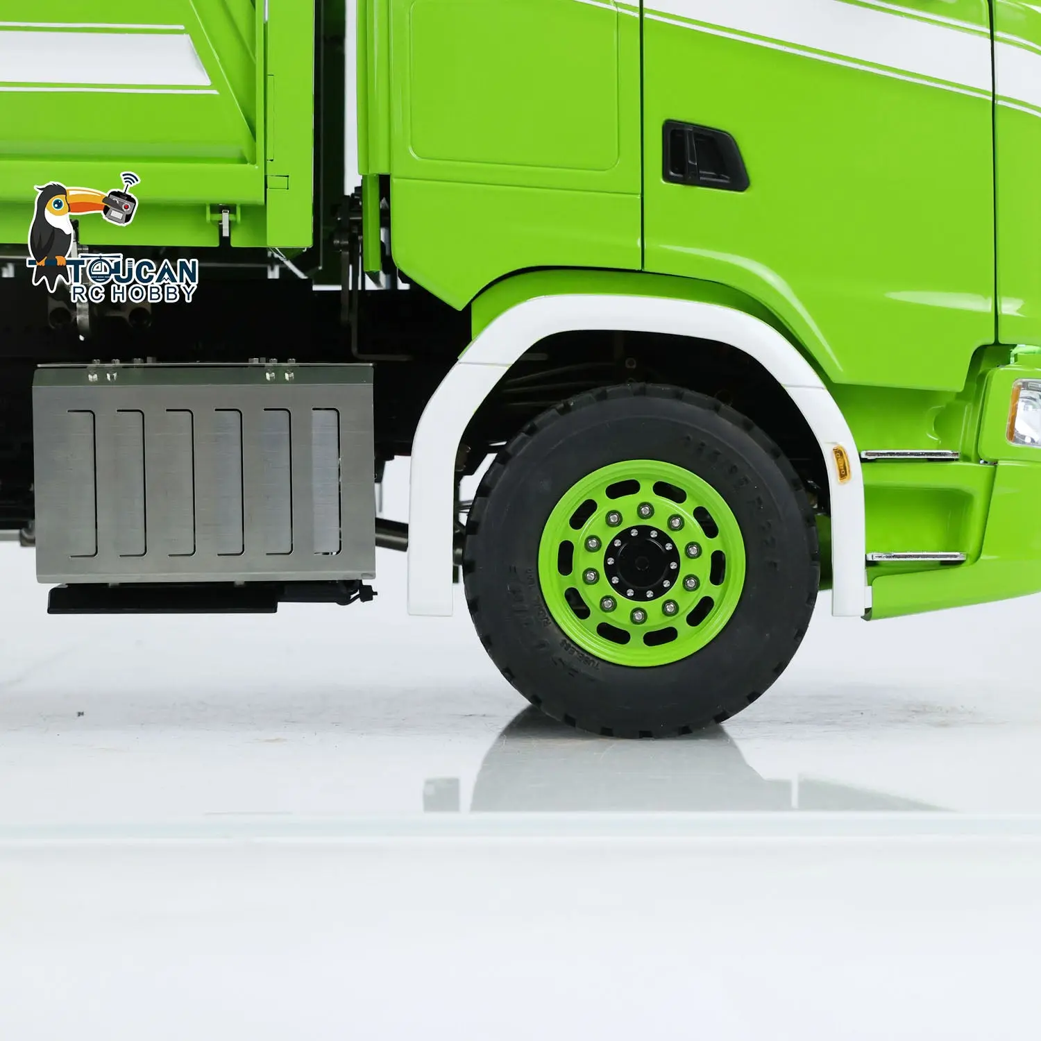 LESU 770S 1/14 6x6 RC Hydraulic Dumper Truck 3-way Remote Controlled Tipper Model Light Sound Smoke