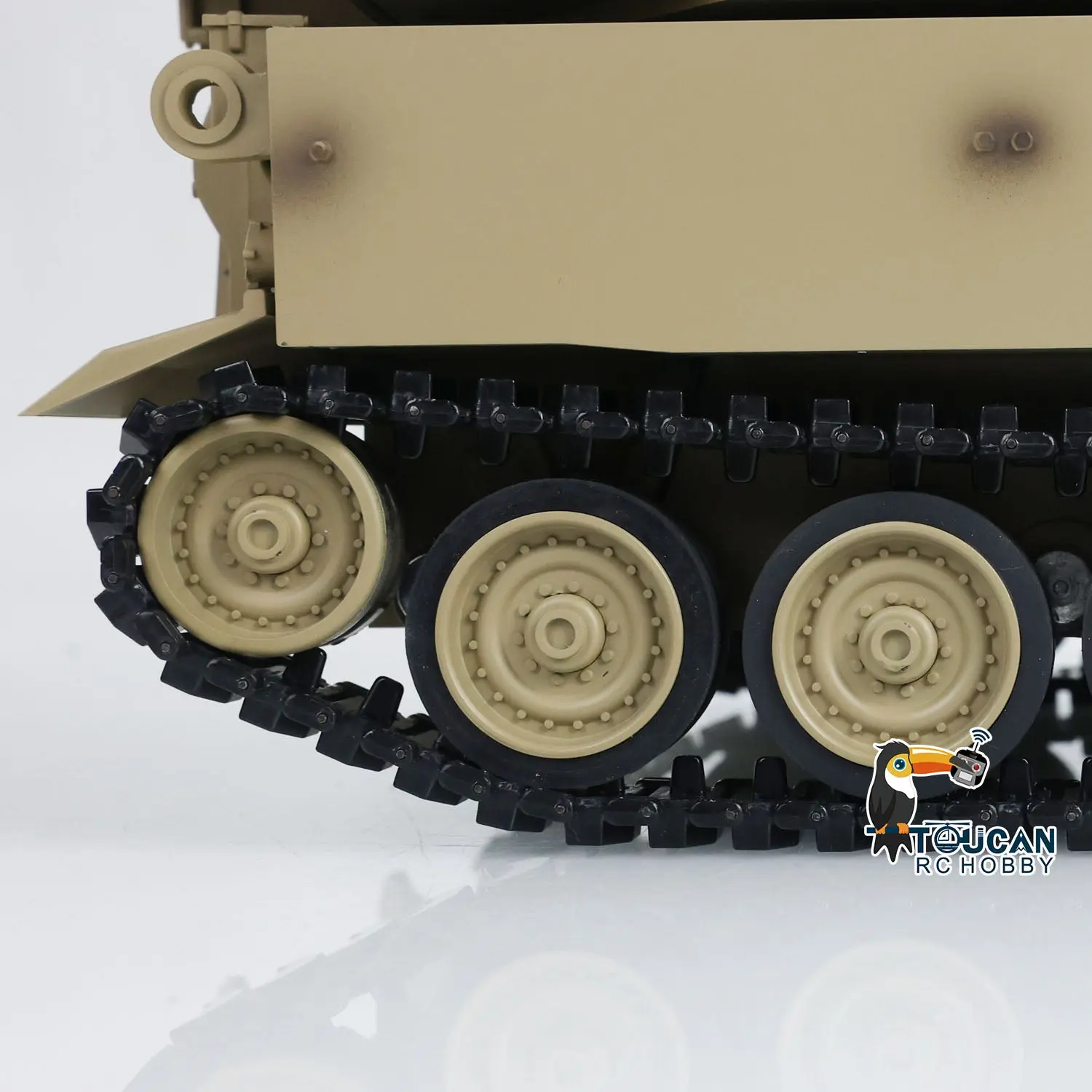 1/16 Tongde RC Tank M109A2 Self-propelled Howitzer RTR Infrared BB Barrel Recoil Smoke Military Armored Model